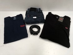 4 X CLOTHES VARIOUS SIZES AND MODELS LEVIS BRAND INCLUDING BLUE SHIRT SIZE M - LOCATION 39A.