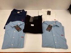 5 X LEVIS CLOTHING VARIOUS SIZES AND MODELS INCLUDING NAVY BLUE POLO SHIRT SIZE L - LOCATION 43A.