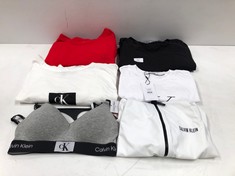 6 X CALVIN KLEIN ITEMS VARIOUS MODELS AND SIZES INCLUDING SWIMMING COSTUME SIZE M-LOCATION 16A.