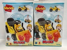 2 X CHILDREN'S ITEMS INCLUDING YELLOW TRACTOR - LOCATION 41B.