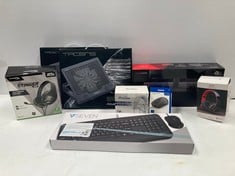 8 X ASSORTED TECHNOLOGY ITEMS INCLUDING HYPER X HEADPHONES - LOCATION 30B.