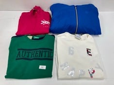 4 X BENETTON BRAND CLOTHES VARIOUS MODELS AND SIZES INCLUDING PINK JACKET SIZE 11-12A - LOCATION 40B.