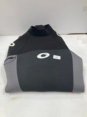 OSPREY LONG WETSUIT GREY, RED AND BLACK SIZE M.