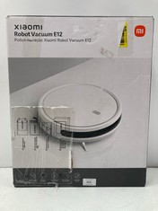 XIAOMI ROBOT VACUUM E12 - ROBOT HOOVER AND FLOOR MOPPER WITH INTELLIGENT ROUTE PLANNING, 4000 PA SUCTION, THREE MOPPING LEVELS, WHITE (BROKEN) - LOCATION 20B.