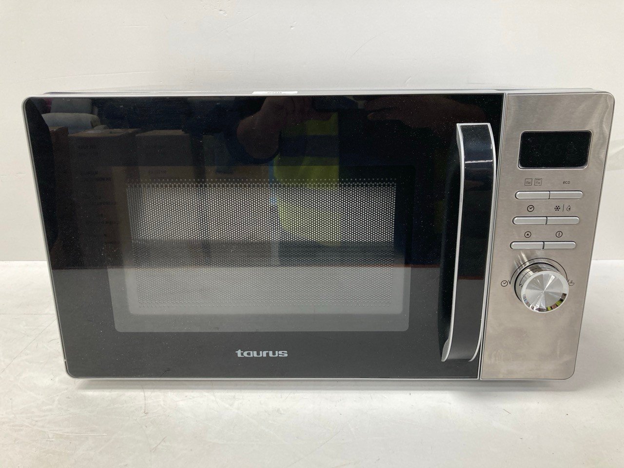 MICROWAVE OVEN TAURUS MODEL MW800DG 800W.