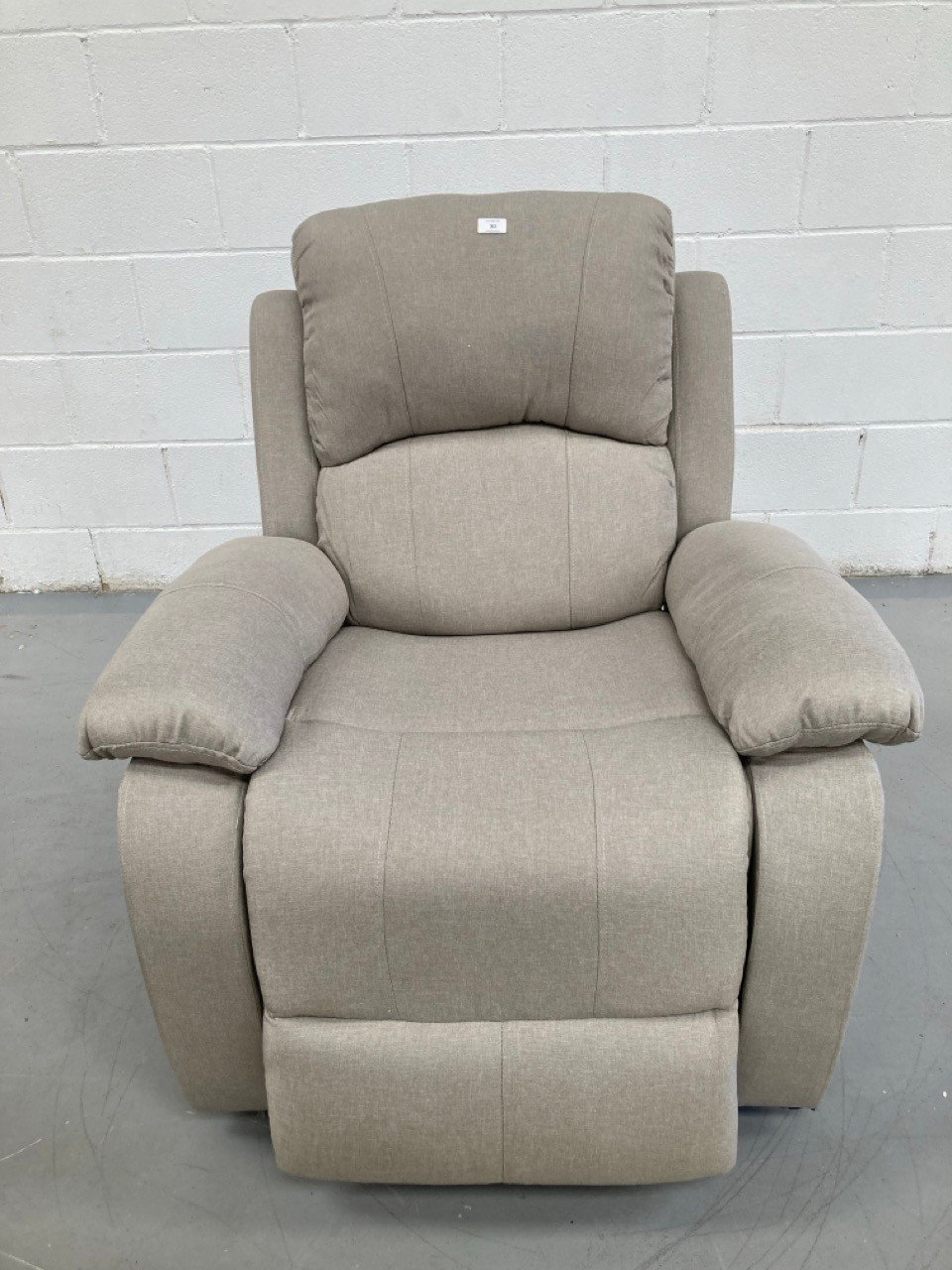 BEIGE RECLINING MASSAGE AND SELF-HELP CHAIR ASTAN HOGAR .