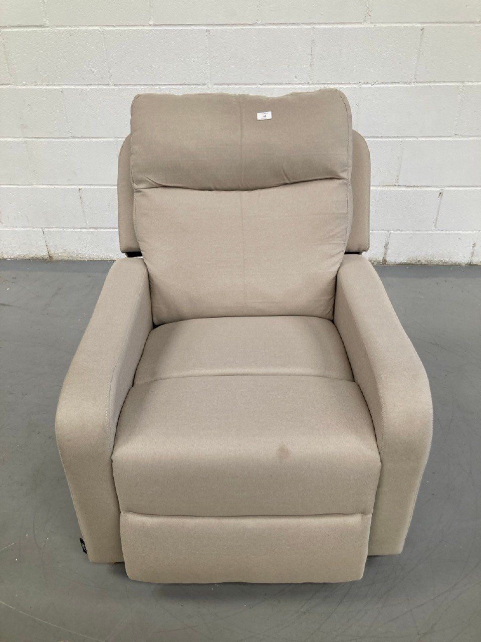 RECLINING ARMCHAIR NALUI BEIGE COLOUR (DIRTY) .