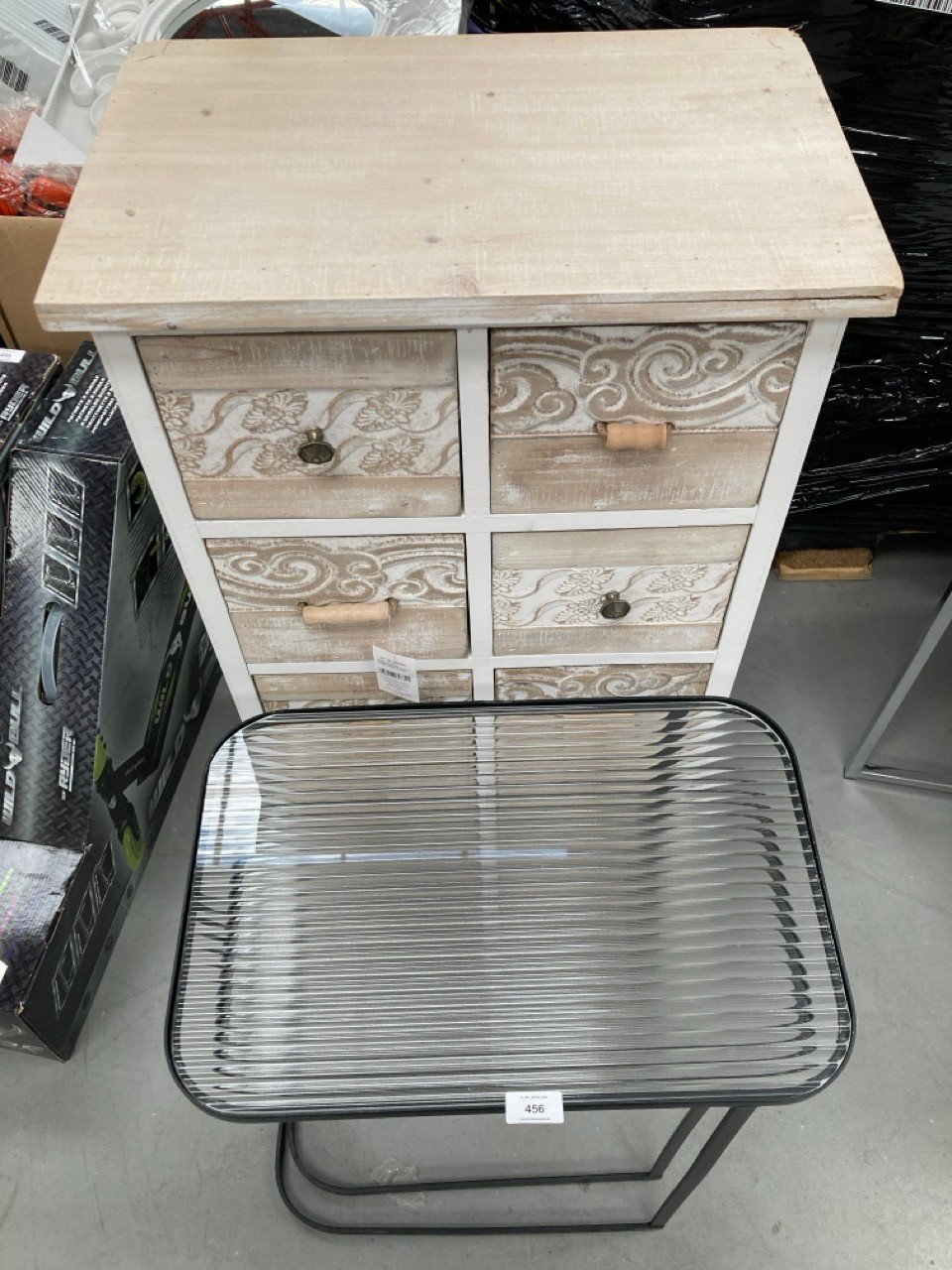 3 X HOME FURNITURE INCLUDING TALL LIGHT WOOD CHEST OF DRAWERS (BROKEN AT THE SIDE).