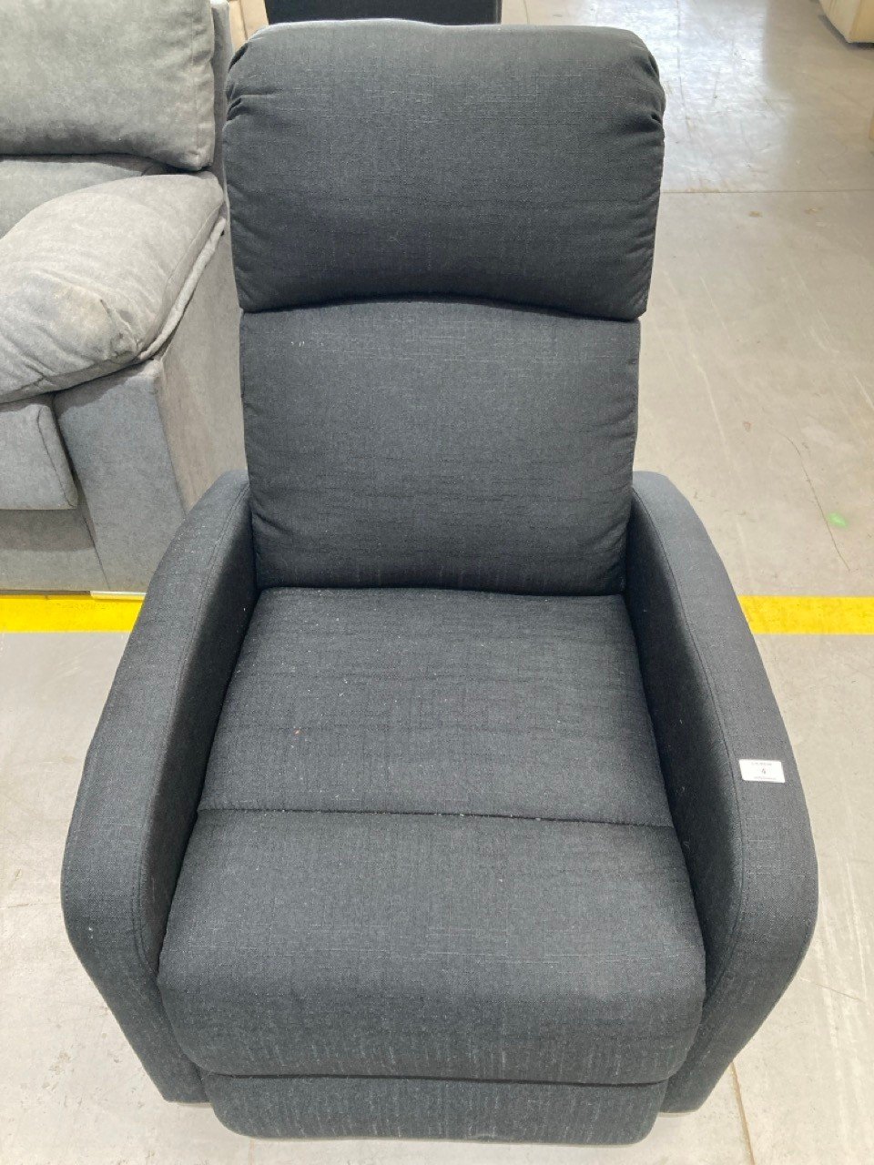 ASTAN SELF RECLINING CHAIR BLACK COLOUR.