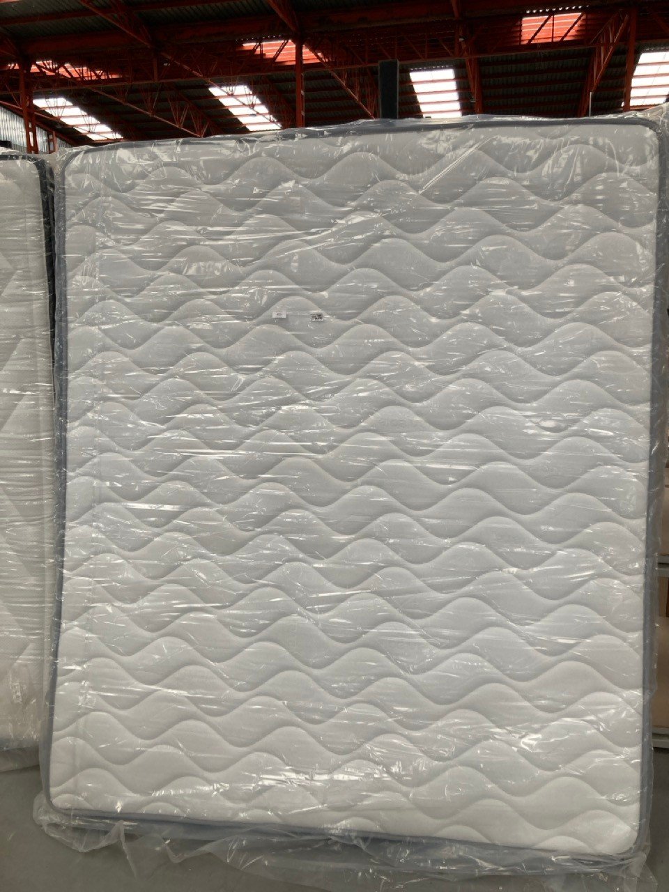 MATTRESS 160X190 UNSPECIFIED BRAND .