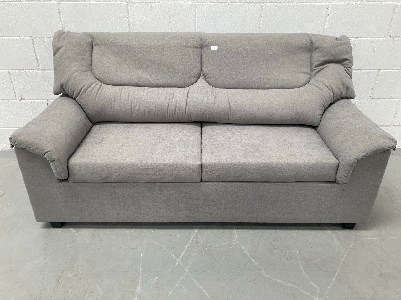 YUQUE THREE SEATER SOFA GREY COLOUR .