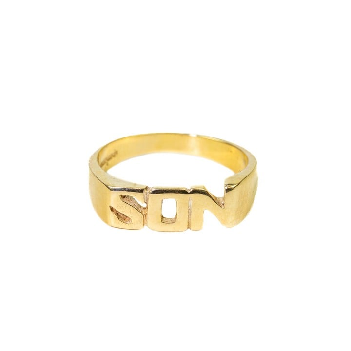 9ct Yellow Gold SON Ring, Size O, 3.2g.  Auction Guide: £150-£200