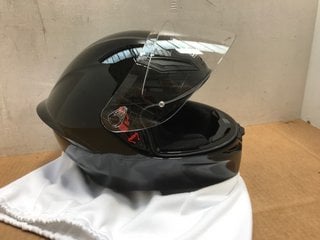 AGV E2206 MOTORCYCLE HELMET IN BLACK - UK SIZE 2X-LARGE: LOCATION - A9