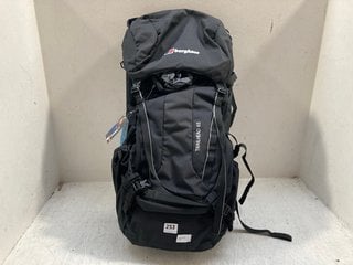 BERGHAUS TRAILHEAD 65 LIGHTWEIGHT BACKPACK IN BLACK: LOCATION - A12