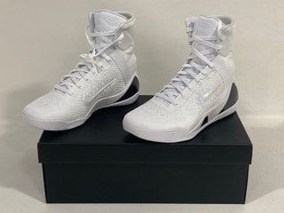 NIKE KOBE 9 ELITE HIGH PROTO TRAINERS IN WHITE UK SIZE - RRP £290: LOCATION - FRONT BOOTH