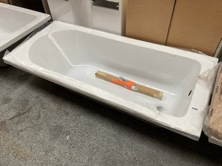 1600 X 700MM NTH SINGLE ENDED BATH RRP £289: LOCATION - C6