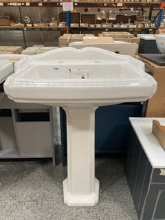 (COLLECTION ONLY) 600MM WIDE TRADITIONAL STYLED 2TH CERAMIC BASIN WITH FULL PEDESTAL WITH A PAIR OF PILLAR TAPS IN CHROME WITH PLUG AND CHAIN WASTE RRP £420: LOCATION - D5