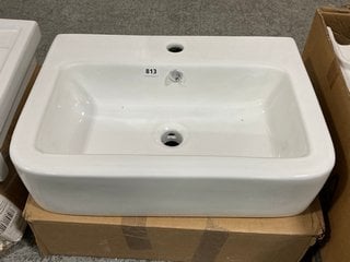 (COLLECTION ONLY) 570MM WIDE 1TH CERAMIC BASIN RRP £220: LOCATION - D4