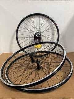 3 X BIKE WHEELS TO INCLUDE KX WHEELS BOB ELLIOTT 26" BIKE WHEEL: LOCATION - H8