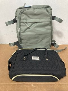 VSNOON BACKPACK IN BLACK AND GOLD TO INCLUDE GREEN BACKPACK WITH USB PORT: LOCATION - H3