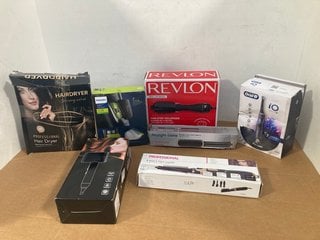 7 X HEALTH & BEAUTY ITEMS TO INCLUDE REVLON ONE STEP VOLUMISER: LOCATION - H2