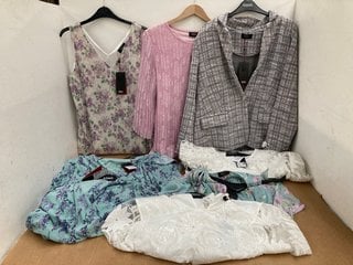 8 X ASSORTED WOMENS KLASS CLOTHING IN UK SIZE 14 TO INCLUDE KLASS BLAZER IN GREY SIZE 14: LOCATION - G4