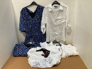 6 X ASSORTED WOMEN'S KLASS CLOTHING IN VARIOUS SIZES TO INCLUDE KLASS BLUE FLOWER PRINT DRESS UK SIZE 10: LOCATION - G8