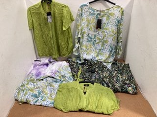 8 X ASSORTED WOMEN'S CLOTHING IN VARIOUS SIZES TO INCLUDE ANNA ROSE PURPLE AND WHITE FLORAL PRINT DRESS UK SIZE 14: LOCATION - G11