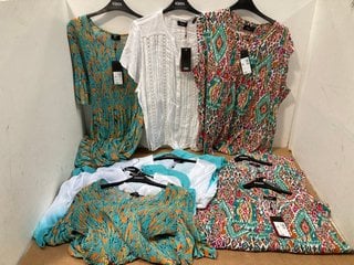 8 X ASSORTED WOMEN'S KLASS CLOTHING IN VARIOUS SIZES TO INCLUDE KLASS AQUA FLORAL PRINT DRESS UK SIZE XXL: LOCATION - G12