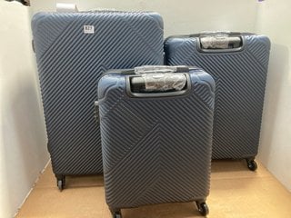 SET OF 3 COMBINATION LOCK HARD SHELL SUITCASES IN NAVY - S/M/L: LOCATION - F12