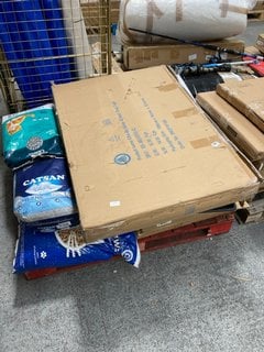 PALLET OF ASSORTED PET ITEMS TO INCLUDE ELLIE BO SILVER 42'' DOG CAGE: LOCATION - B4 (KERBSIDE PALLET DELIVERY)