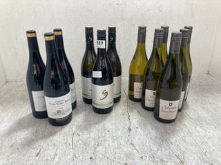 12 X ASSORTED BOTTLES OF WINE TO INCLUDE WALTER SKOFF SAUVIGNON BLANC 2022 75CL ALC 12.5% (WE OPERATE A CHALLENGE 25 POLICY. 18+ ID MAY BE REQUIRED UPON COLLECTION/DELIVERY, E.G. A VALID PASSPORT OR