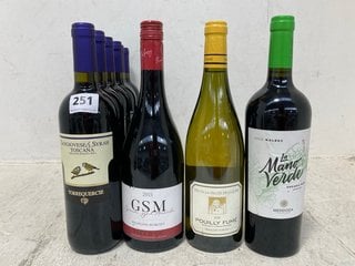 12 X ASSORTED BOTTLES OF WINE TO INCLUDE LA MANO VERDE MALBEC 2022 RED WINE 75CL 13.5% ALC VOL (WE OPERATE A CHALLENGE 25 POLICY. 18+ ID MAY BE REQUIRED UPON COLLECTION/DELIVERY, E.G. A VALID PASSPOR