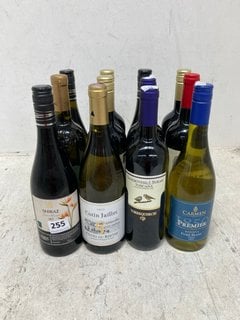 12 X ASSORTED BOTTLES OF WINE TO INCLUDE DELUXE SHIRAZ 2022 RED WINE 75CL 14% ALC VOL (WE OPERATE A CHALLENGE 25 POLICY. 18+ ID MAY BE REQUIRED UPON COLLECTION/DELIVERY, E.G. A VALID PASSPORT OR PHOT