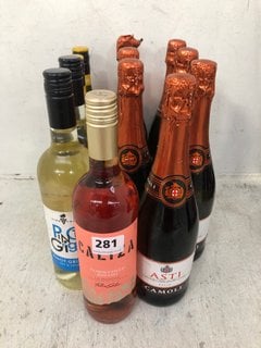 12 X ASSORTED BOTTLES OF WINE TO INCLUDE VINEYARD PINOT GRIGIO DRY & CRISP WHITE WINE 75CL 11% ALC VOL (WE OPERATE A CHALLENGE 25 POLICY. 18+ ID MAY BE REQUIRED UPON COLLECTION/DELIVERY, E.G. A VALID