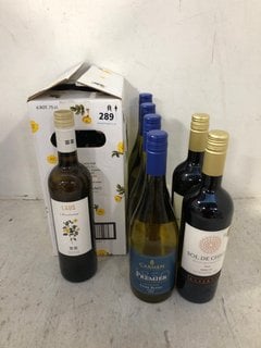 12 X ASSORTED BOTTLES OF WINE TO INCLUDE SOL DE CHILE MERLOT 2020 RED WINE 75CL 13.5% ALC VOL (PLEASE NOTE IF YOU OPT TO HAVE THIS LOT DELIVERED, THE BOX WILL NOT BE INCLUDED), WE OPERATE A CHALLENGE