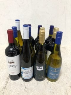 12 X ASSORTED BOTTLES OF WINE TO INCLUDE RIVER TERRACE RESERVE SAUVIGNON BLANC 2022 WHITE WINE 75CL 13% ALC VOL (WE OPERATE A CHALLENGE 25 POLICY. 18+ ID MAY BE REQUIRED UPON COLLECTION/DELIVERY, E.G