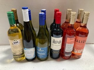 12 X ASSORTED BOTTLES OF WINE TO INCLUDE CARMEN PREMIER FUME BLANC WHITE WINE 75CL ALC 12.5% (WE OPERATE A CHALLENGE 25 POLICY. 18+ ID MAY BE REQUIRED UPON COLLECTION/DELIVERY, E.G. A VALID PASSPORT