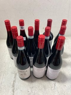 12 X ASSORTED BOTTLES OF WINE TO INCLUDE MCBAINS CROSSING PINOT NOIR 202375CL ALC 12.5% (WE OPERATE A CHALLENGE 25 POLICY. 18+ ID MAY BE REQUIRED UPON COLLECTION/DELIVERY, E.G. A VALID PASSPORT OR PH