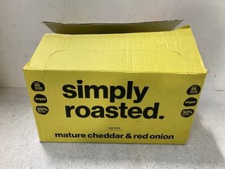 BOX OF SIMPLY ROASTED MATURE CHEDDAR AND RED ONION FLAVOURED CRISPS 93G BB: 12/24: LOCATION - G3