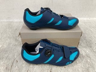 GIRO SAVIX W WOMENS CYCLING SHOES IN DARK BLUE/ LIGHT BLUE SIZE UK - 6.5 RRP £129: LOCATION - F3