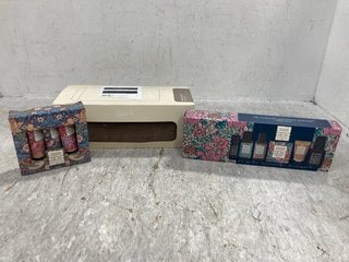 WILLIAM MORRIS BEAUTIFUL SLEEP COSY NIGHT IN BOX TO INCLUDE WILLIAM MORRIS PATCHOULI & RED BERRY THREE HAND CREAMS & ROBERTS BEACON BLUETOOTH SPEAKER IN PASTEL CREAM: LOCATION - F4