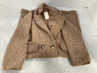 SO LOOK PARIS BROWN WOOLY COAT (ONE SIZE FITS ALL): LOCATION - F7