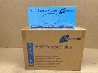 BOX OF MEDITRADE NITRILE SENSORY BLUE MEDICAL GLOVES: LOCATION - F15