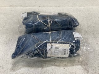 2 X ASSORTED B . YOUNG WOMENS HIGH WAIST DENIM JEANS IN MID WASH SIZE: 42'' - RRP - £148: LOCATION - F17