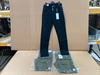 3 X ASSORTED WOMENS TROUSERS TO INCLUDE FRANSA FRZALIN 2 HIGH WAISTED JEANS IN BLACK AND GREEN SIZE: 40'': LOCATION - F18