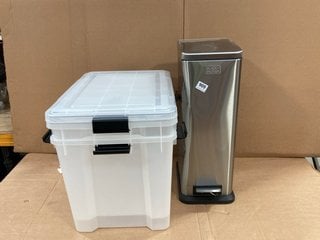 2 X ASSORTED ITEMS TO INCLUDE BLACK AND DECKER SMALL STAINLESS STEEL PEDAL BIN: LOCATION - H18