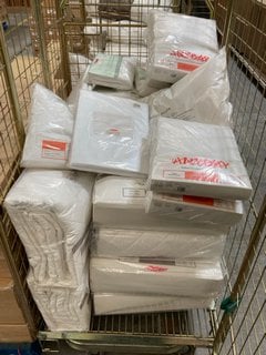 CAGE OF ASSORTED JOHN LEWIS & PARTNERS BEDDING ITEMS TO INCLUDE NATURAL COTTON QUILTED PILLOW PROTECTOR (CAGE NOT INCLUDED): LOCATION - D7