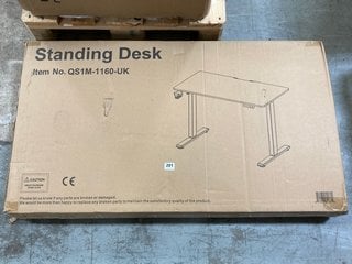 STANDING ADJUSTABLE LIFT STYLE DESK : ITEM NUMBER QS1M-1160-UK: LOCATION - B9