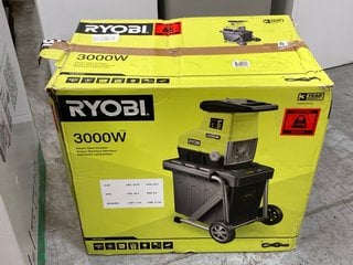 RYOBI 3000W ELECTRIC SILENT GARDEN SHREDDER MACHINE - RRP £282: LOCATION - B9